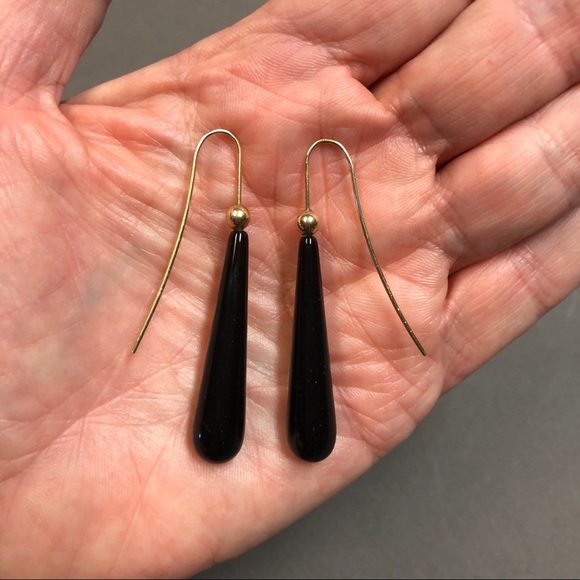 Black glass bead earrings. - Picture 3 of 6